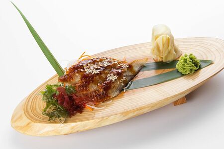 Сашими Копченый угорь