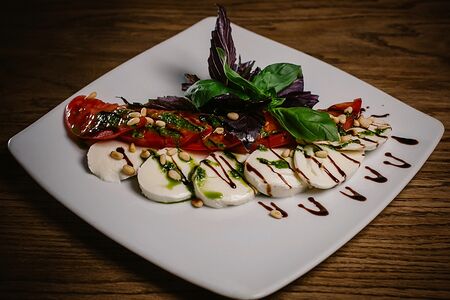 Салат Капрезе