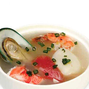 Ապուր ծովամթերքներով