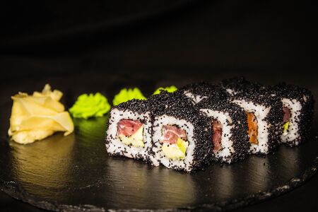 Калифорния с тунцом