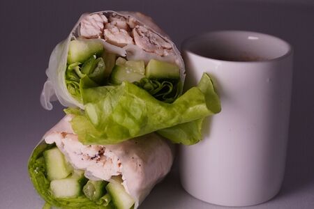 Спринг-ролл с курицей