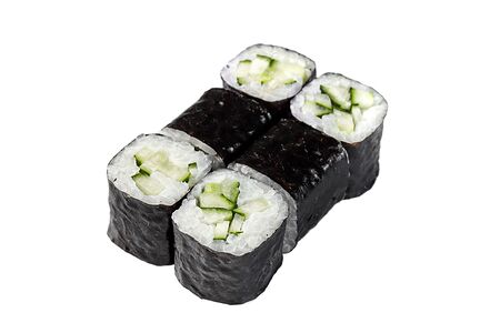 Классический ролл с огурцом