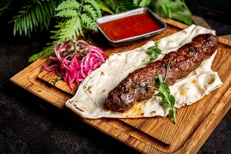 Завербованный мясной люля-кебаб Mit 
