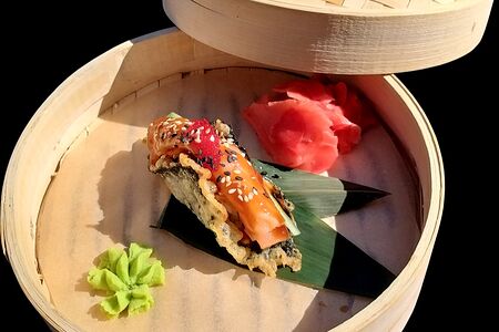 Суширитто с лососем