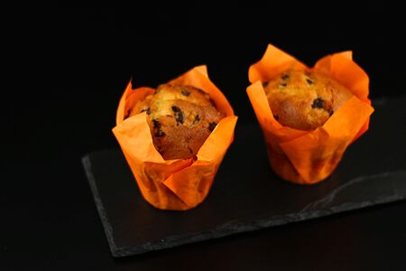 Маффин апельсиновый с шоколадными каплями