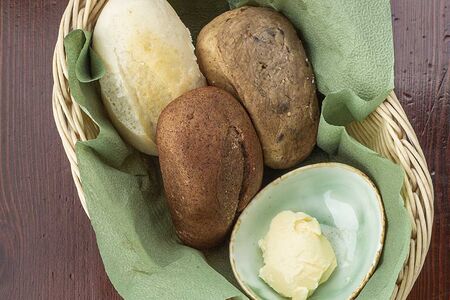 Корзина выпечного хлеба