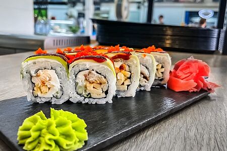 Ролл Авокадо дрим