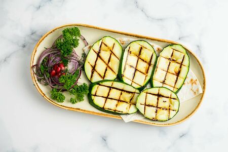 Цукини на мангале