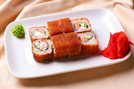 Горячий ролл Хонсю маки