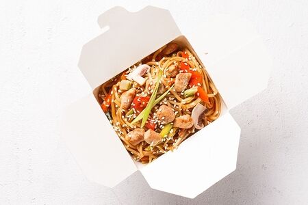 Wok со свининой