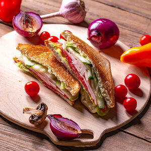 Сэндвич с ветчиной индейки