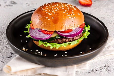 Крабсбургер с говяжей котлетой