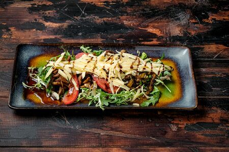 Салат Язык по-тбилисски