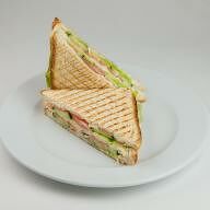 Сэндвич с копченым лососем