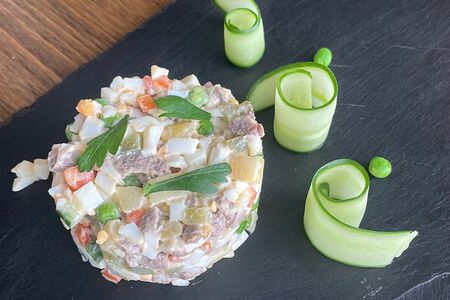 Оливье новогодний