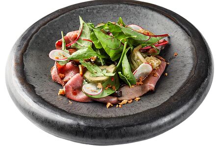 С ростбифом и маринованными овощами