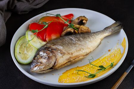 Дорадо на пару