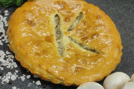 Пирог Курник с грибами