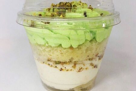 Фисташка в стакане