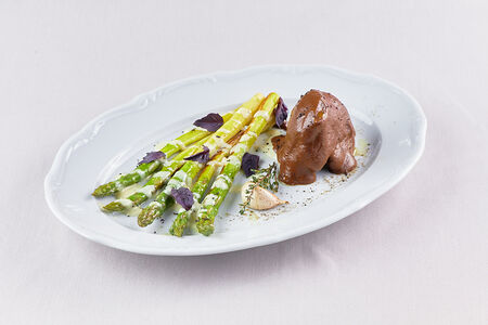 Говяжьи щечки в красном вине