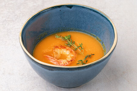 Тыквенный крем-суп с креветками