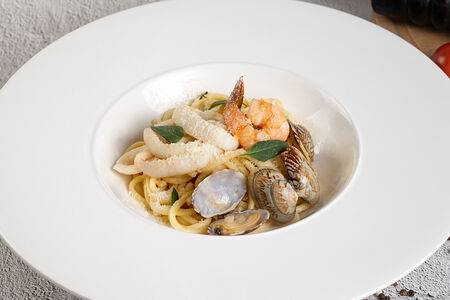 Паста Спагетти с морепродуктами