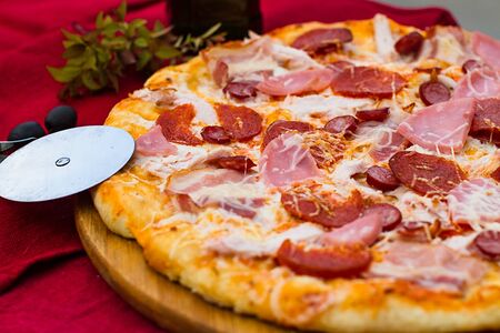 Пицца Мясная