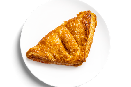 Слойка с ветчиной и сыром