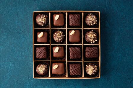 Набор 16 конфет (веган, без глютена, без сахара)