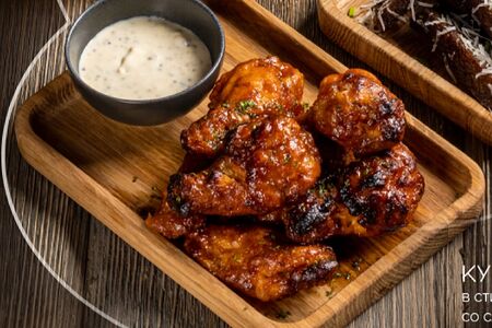 Куринные крылья в стиле баффало