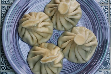 Хинкали с цыплёнком и сыром