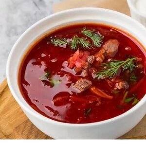 Борщ Домашний с курочкой и сметаной