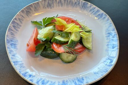 Салат Овощной с оливковым маслом