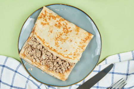 Блин с мясом