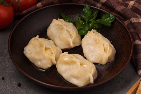 Манты с мясом