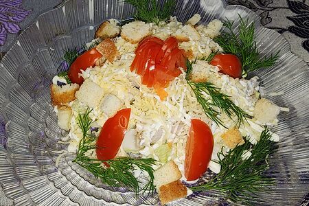 Салат Цезарь с курицей