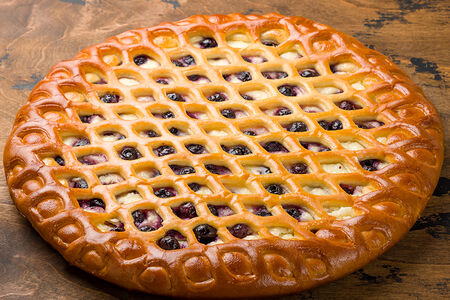 Творожник с вишней