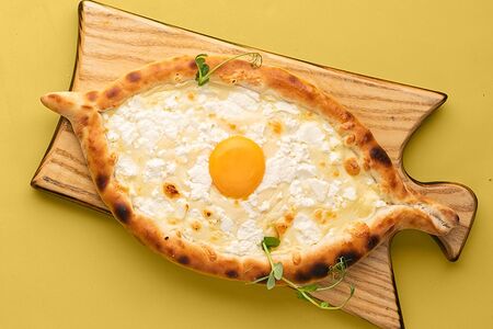 Хачапури по-аджарски