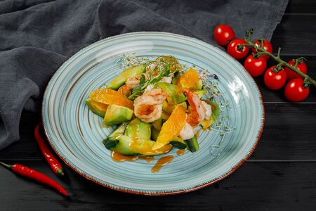 Салат Авокадо с креветками