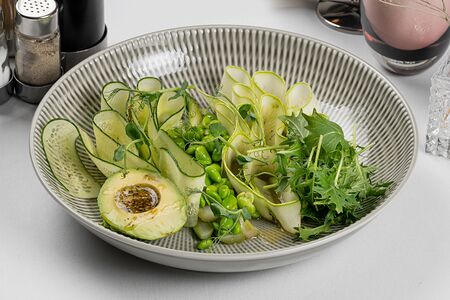 Салат зеленый