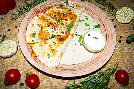 Кесадилья с курицей