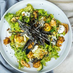 Салат с морепродуктами