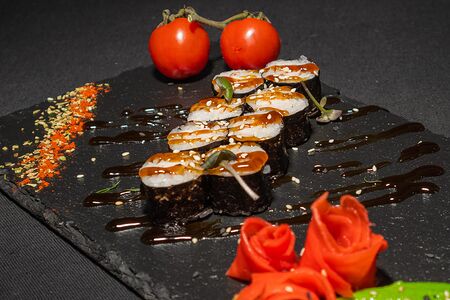 Мак с лососем