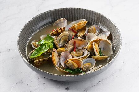 Вонголе по-тайски