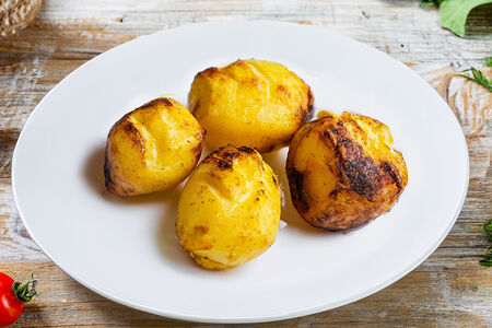 Картофель на мангале