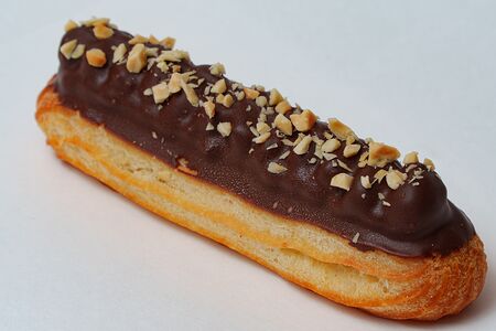 Эклер Сникерс