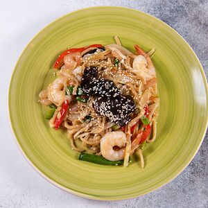 Вок с креветками