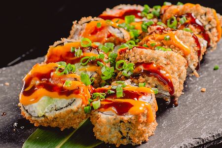 Ролл Темпура с лососем