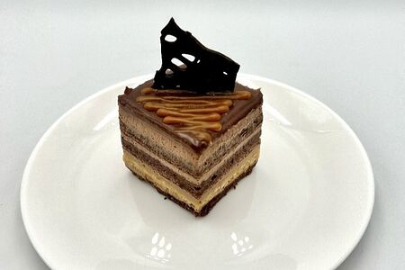 Пирожное Сникерс