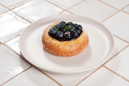 Ватрушка Черника-голубика